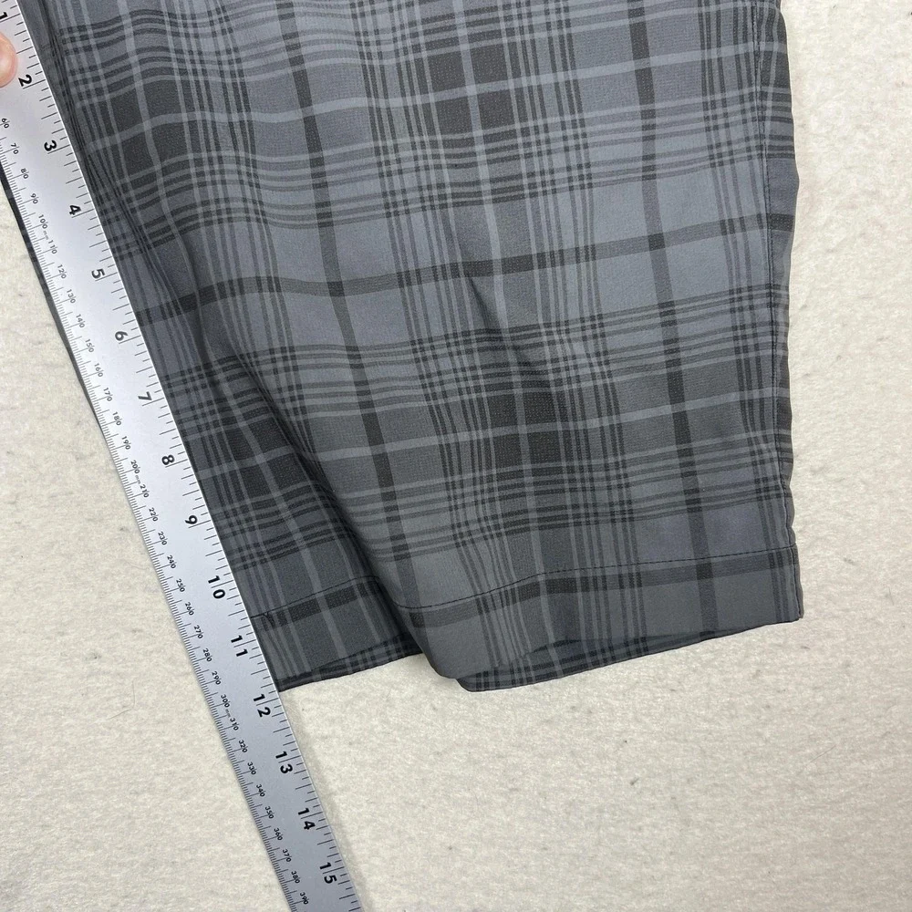 Nike Golf Shorts Mens 30‎ Gray Plaid Stretch Performance Quick Dry Pockets
